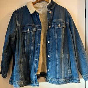 Women’s Sherpa jean jacket old navy